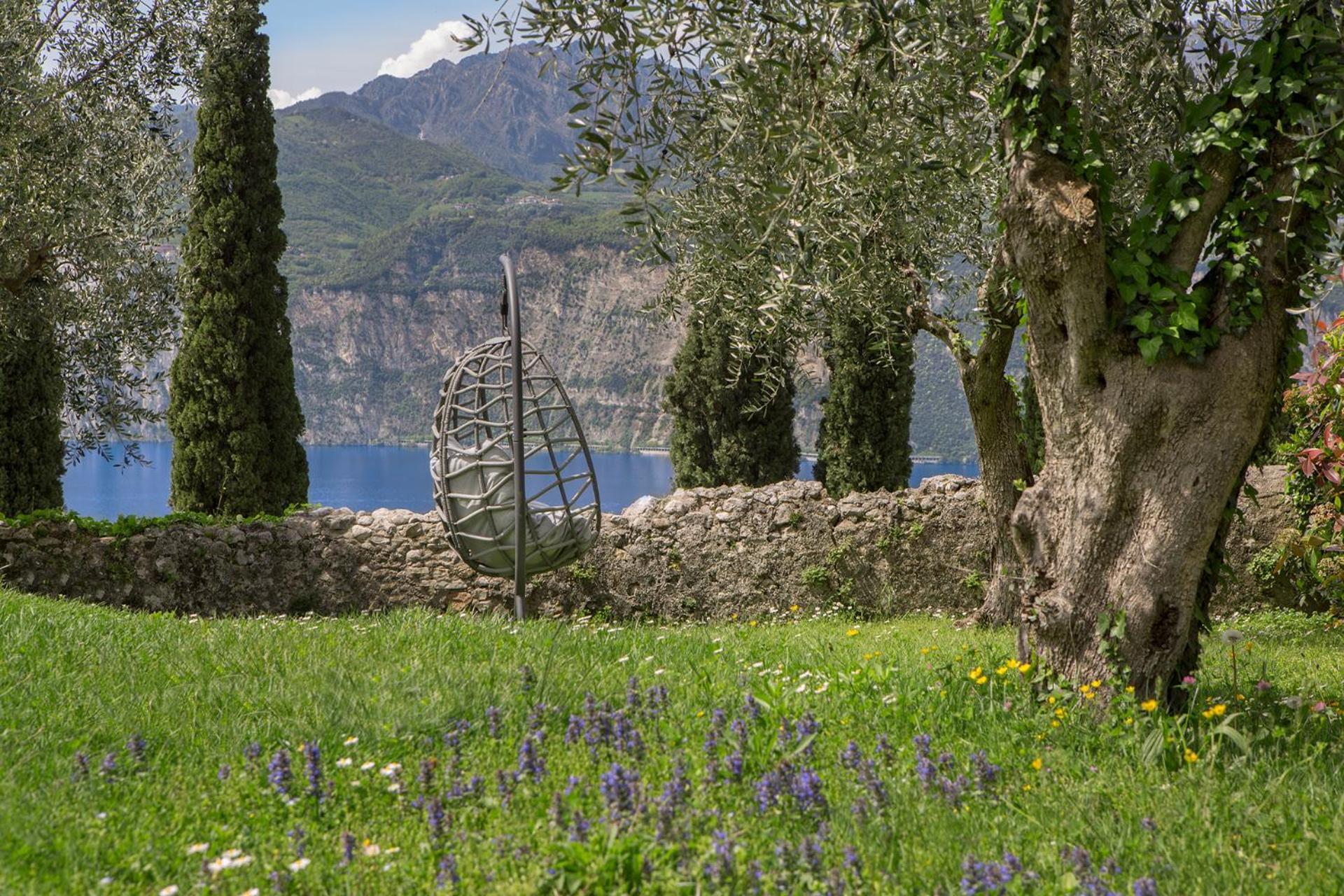Villa Cipressi - Luxuri Lounge - مالتشيزينيه المظهر الخارجي الصورة
